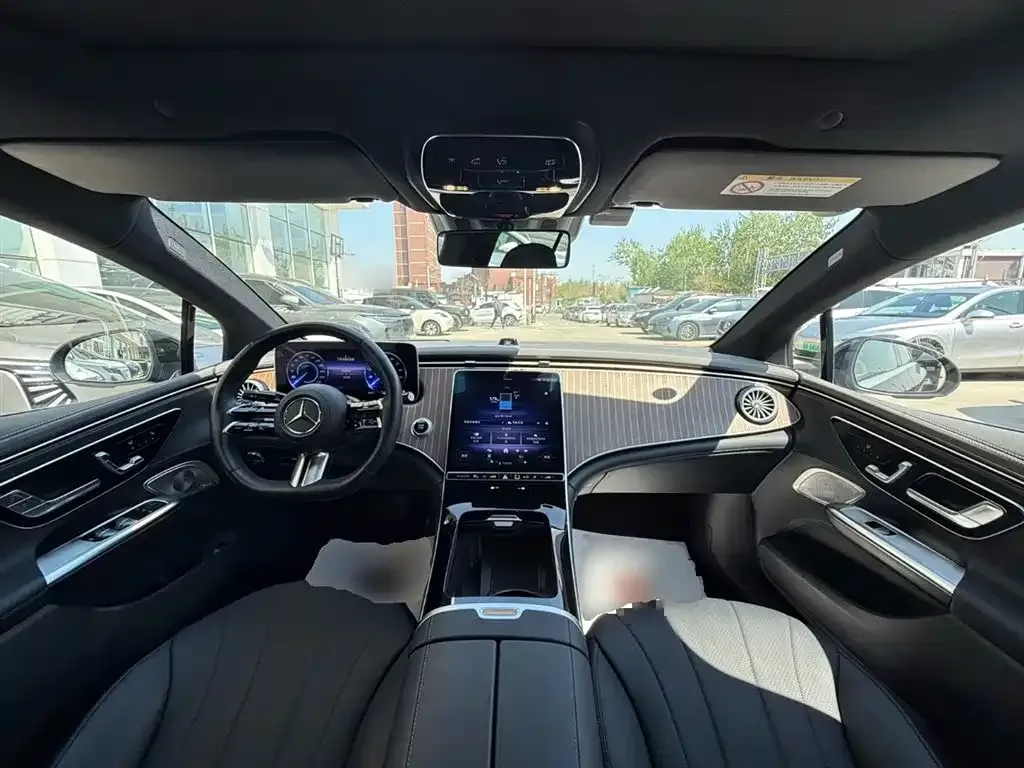Mercedes-Benz EQE 2023 из CN, фото 7