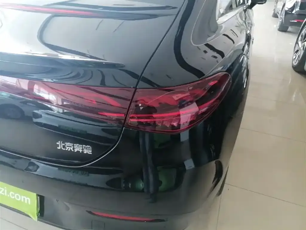 Mercedes-Benz EQE 2023 из CN, фото 10