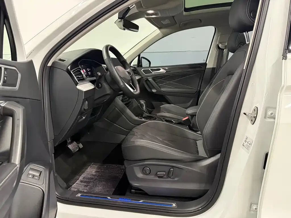 Volkswagen Tiguan L New Energy 2023 из CN, фото 9