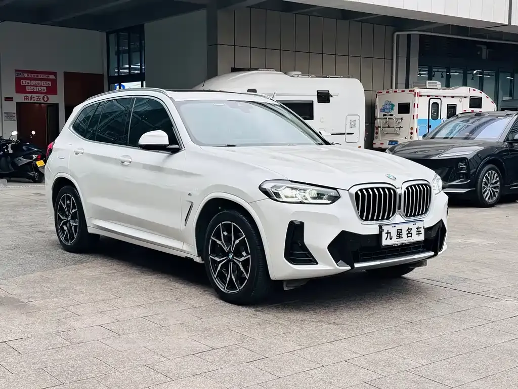 BMW X3 — фото 3