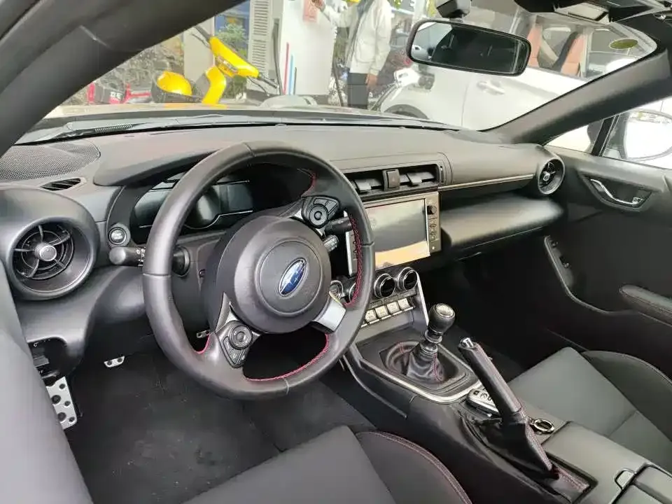 Subaru BRZ 2024 из CN, фото 5