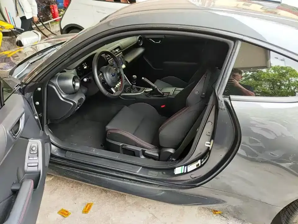 Subaru BRZ 2024 из CN, фото 8