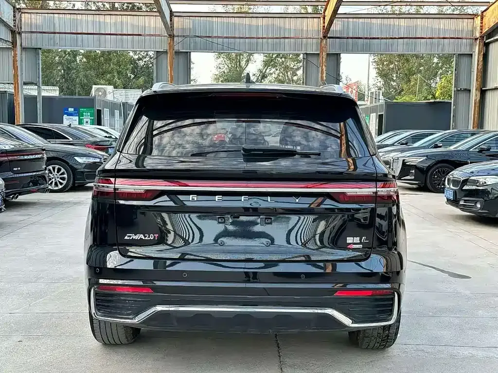 Geely Xingyue L — фото 3