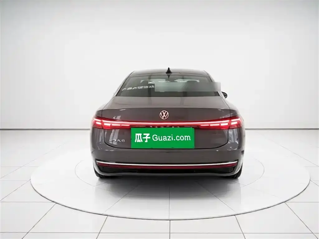 Volkswagen Passat — фото 2