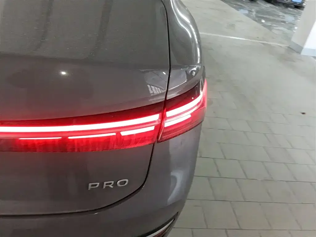 Volkswagen Passat — фото 3
