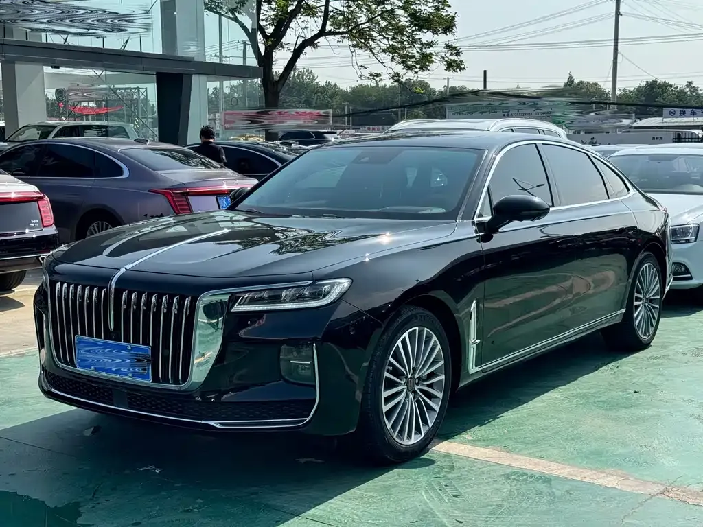 Hongqi H9 — фото 1