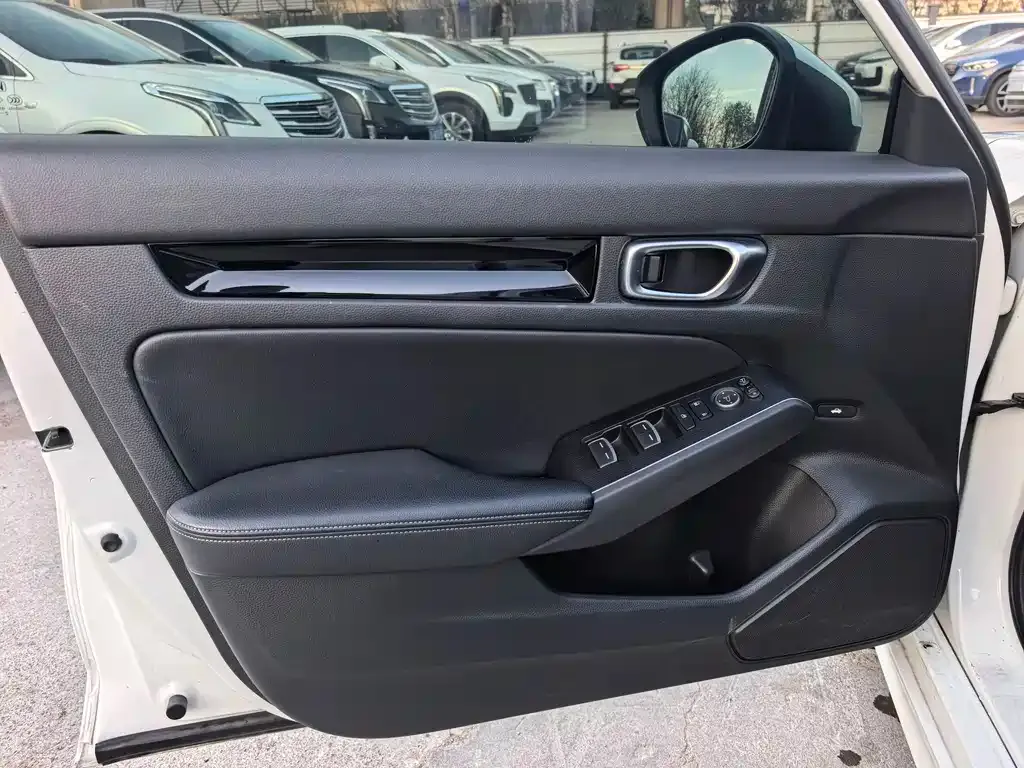 Honda Civic — фото 5
