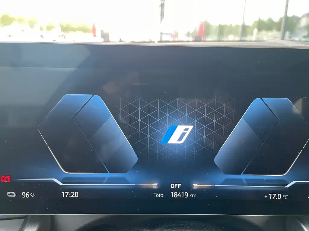 BMW i5 2024 из CN, фото 2