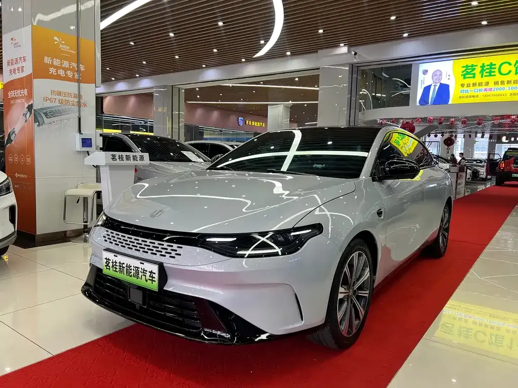 Leapmotor C01