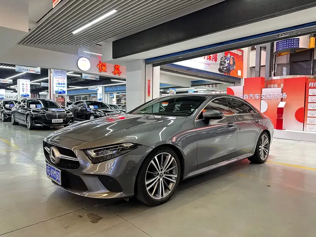 Mercedes-Benz CLS