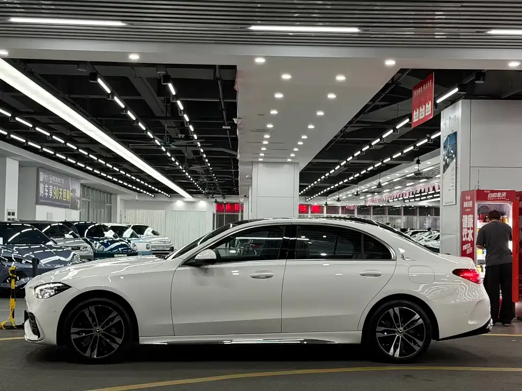 Mercedes-Benz C-Class New Energy 2024 из CN, фото 6