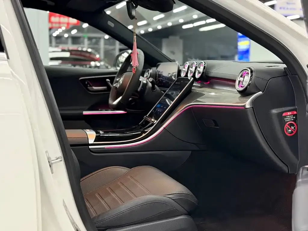 Mercedes-Benz C-Class New Energy 2024 из CN, фото 8