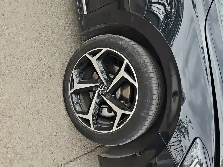 Volkswagen Passat — фото 6