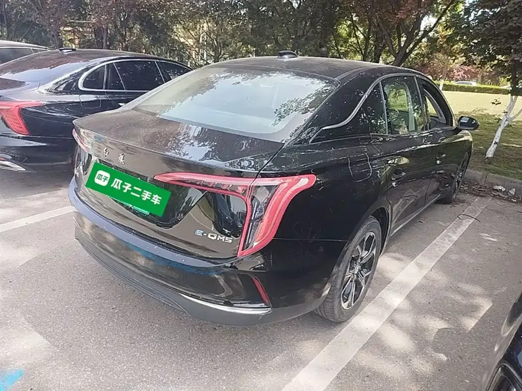 Hongqi E-QM5 2024 из CN, фото 8