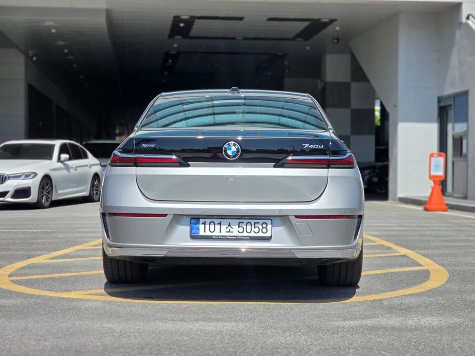 BMW 7-Series 2024 из KR, фото 5
