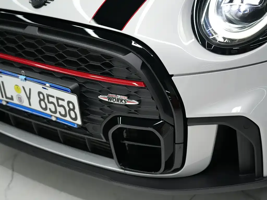 MINI JCW (John Cooper Works) — фото 7