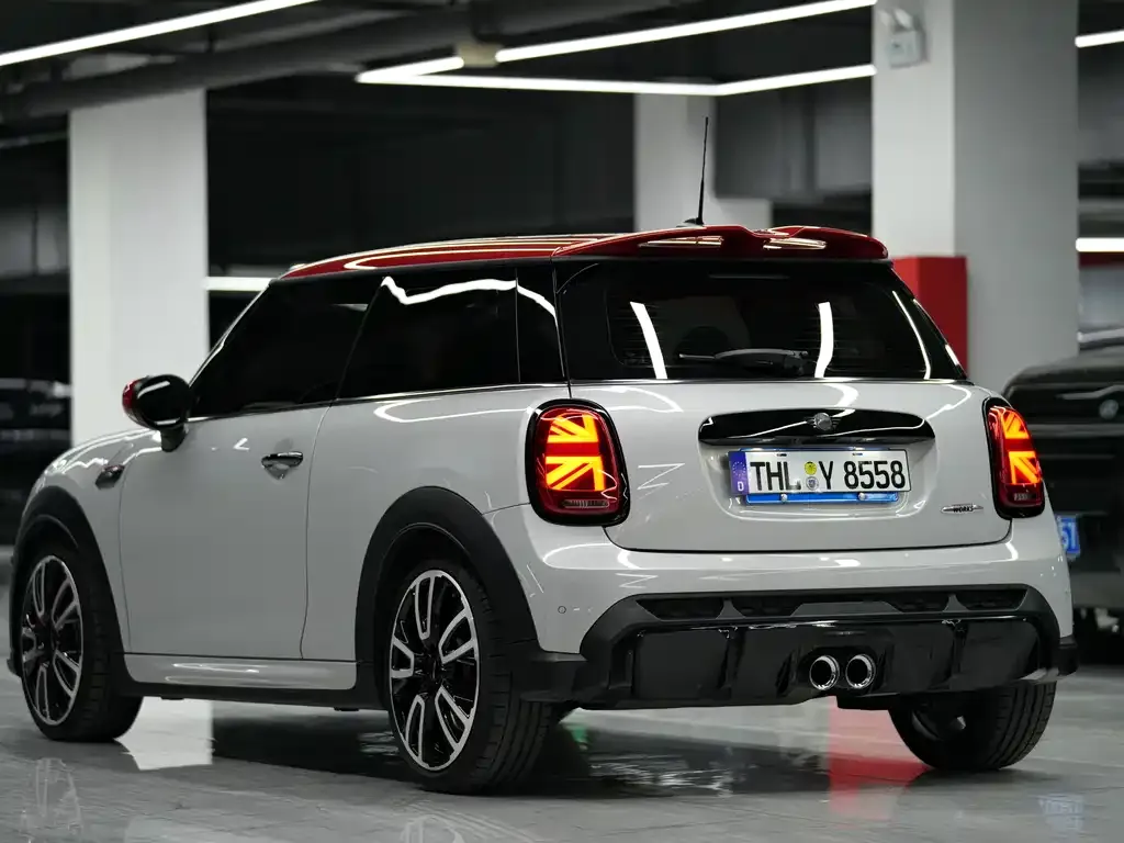 MINI JCW (John Cooper Works) — фото 6