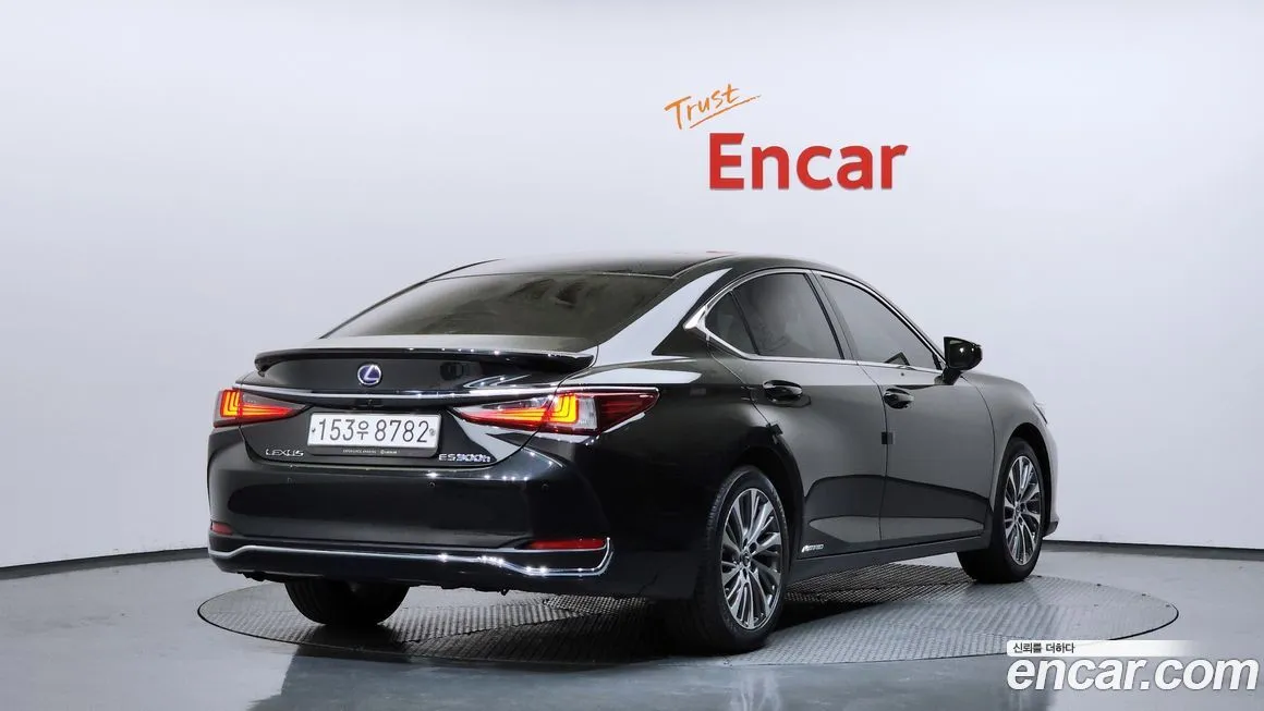 Lexus ES 2021 из KR, фото 2