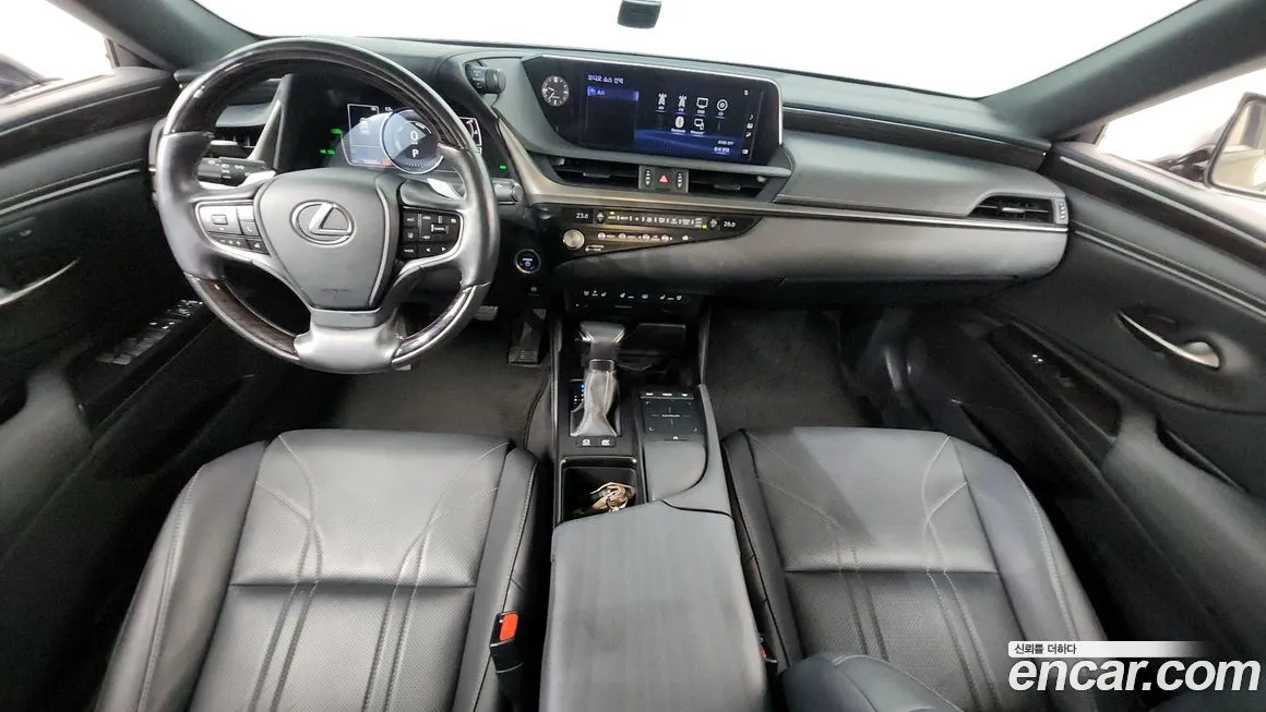 Lexus ES 2021 из KR, фото 5