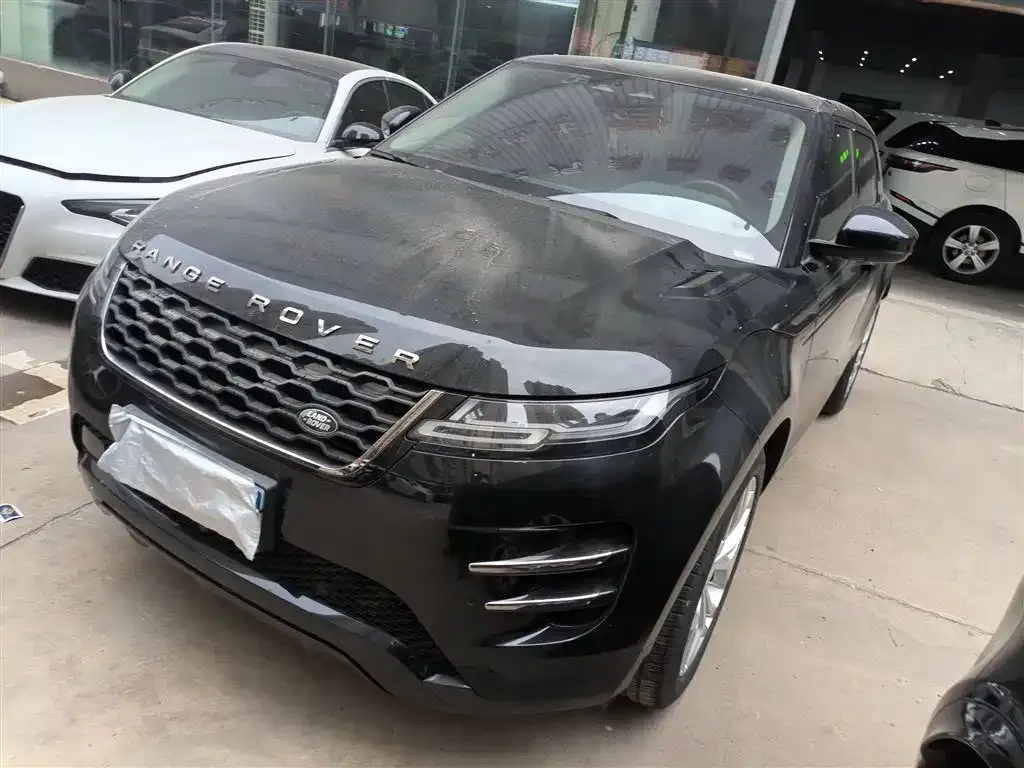 Land Rover Evoque — фото 1