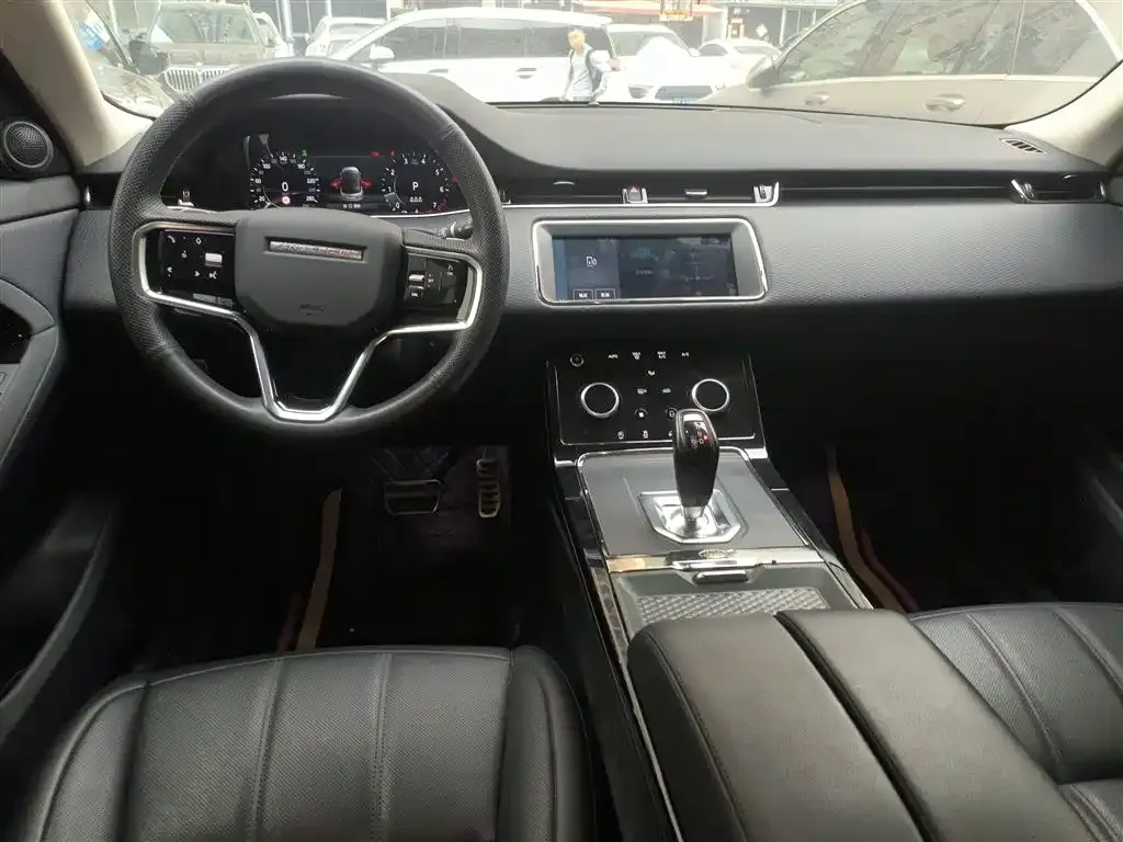 Land Rover Evoque — фото 6