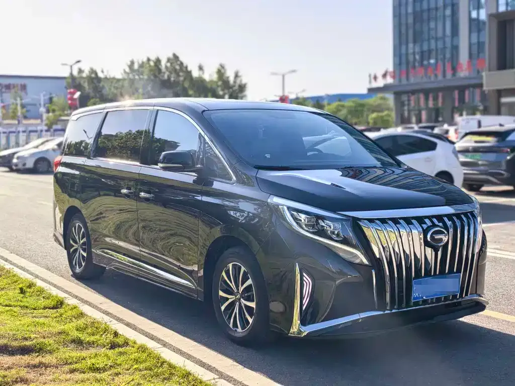 GAC Motor Trumpchi M8 — фото 4
