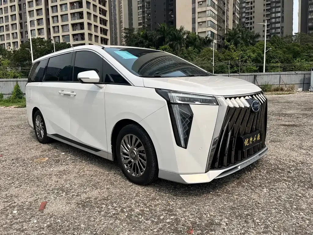GAC Motor Trumpchi M8 — фото 5