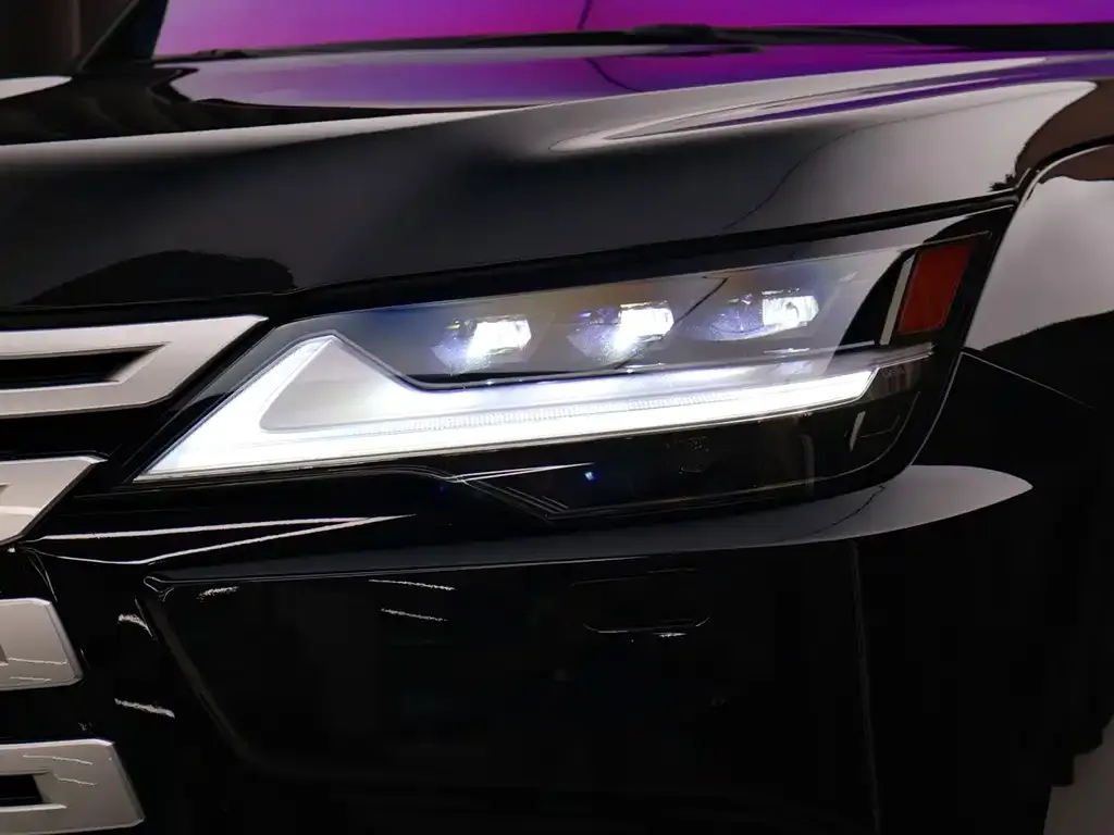 Lexus LX 2025 из CN, фото 8