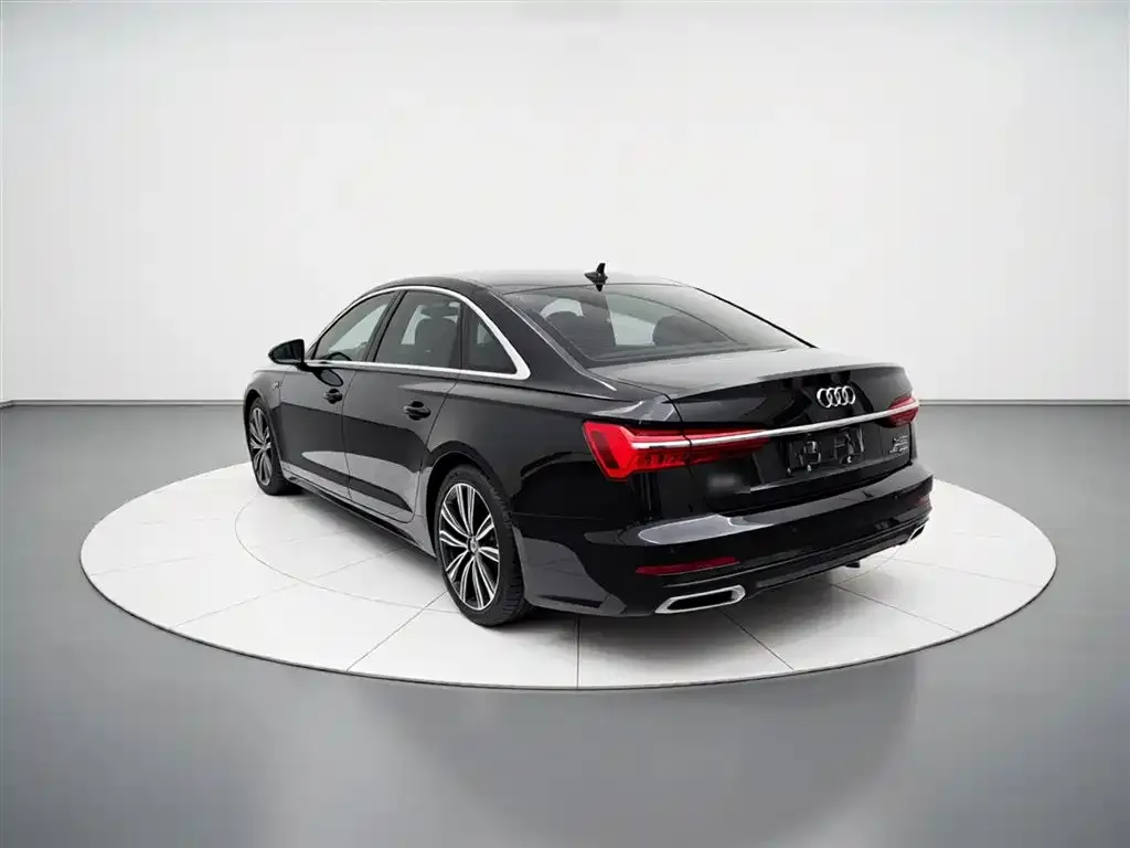 Audi A6L — фото 4