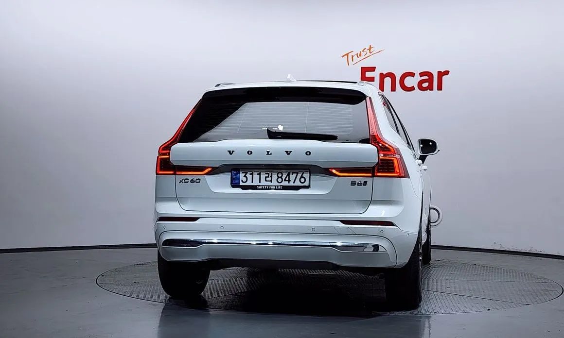 Volvo XC60 2025 из KR, фото 4