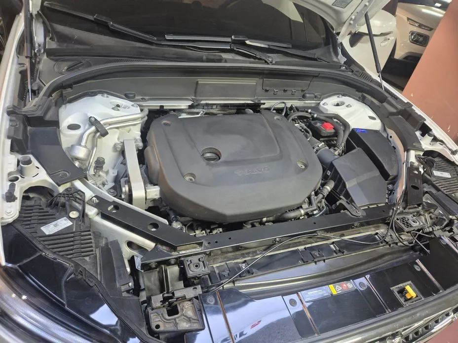 Volvo XC60 2025 из KR, фото 7
