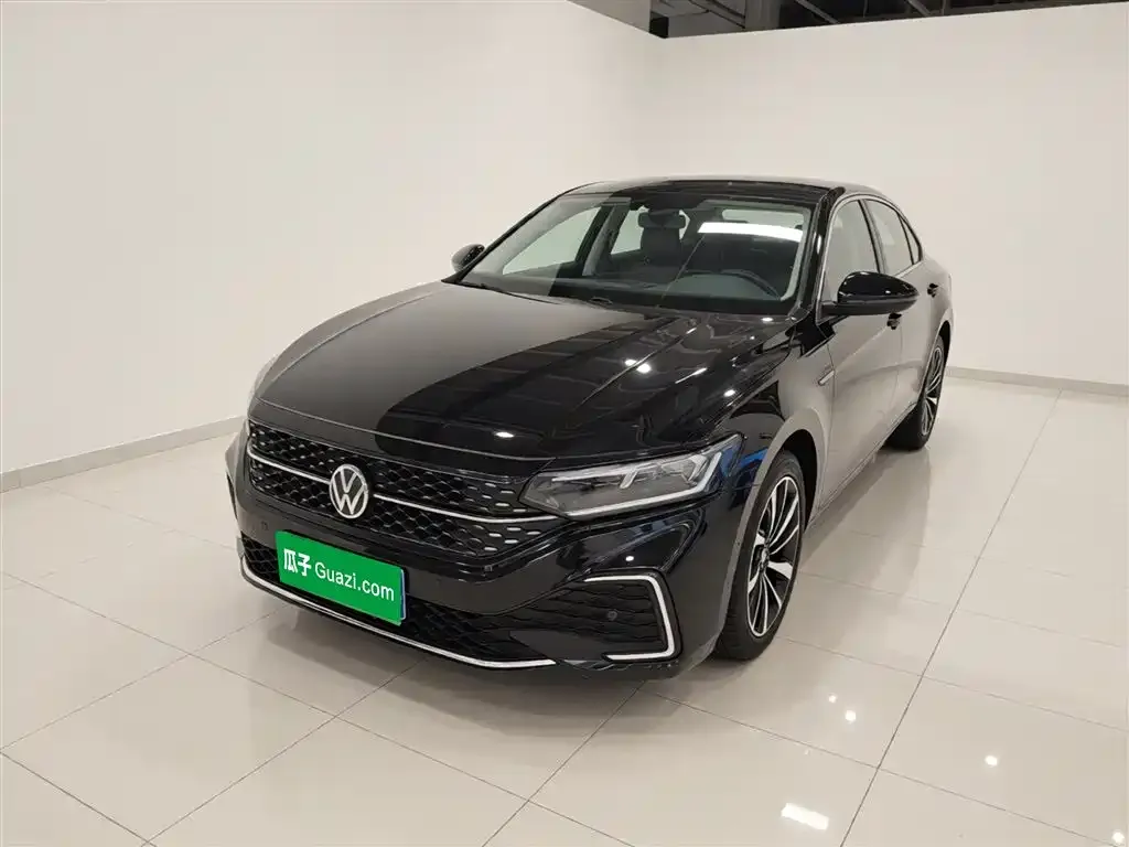 Volkswagen Passat — фото 4