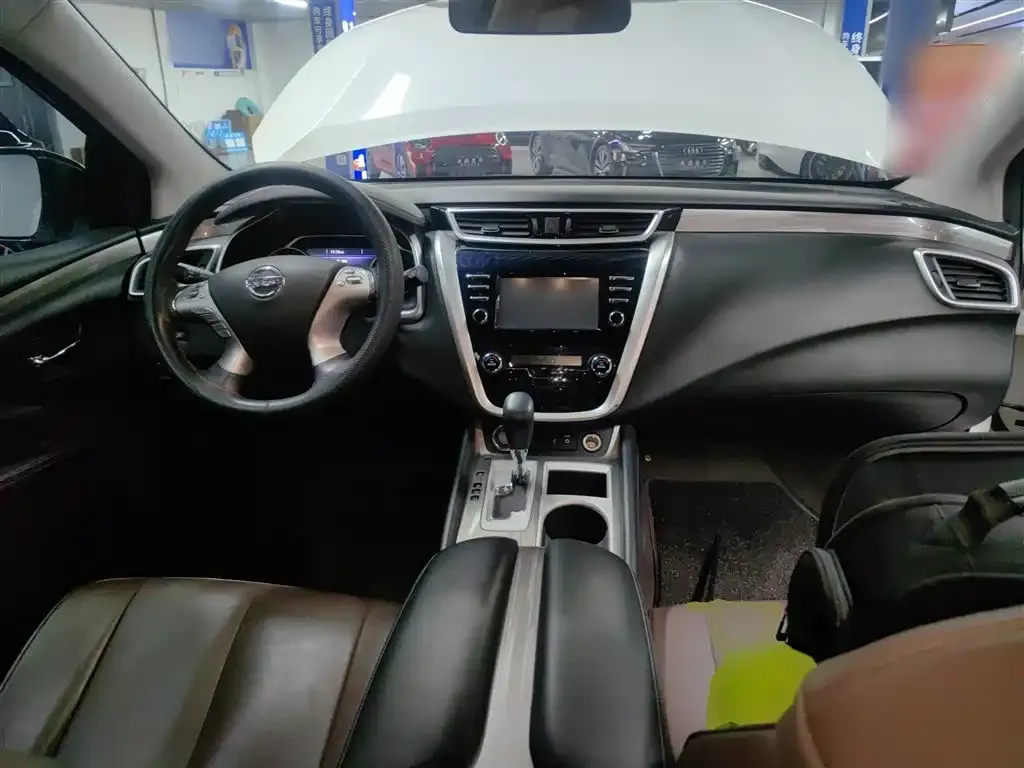 Nissan Murano 2023 из CN, фото 2