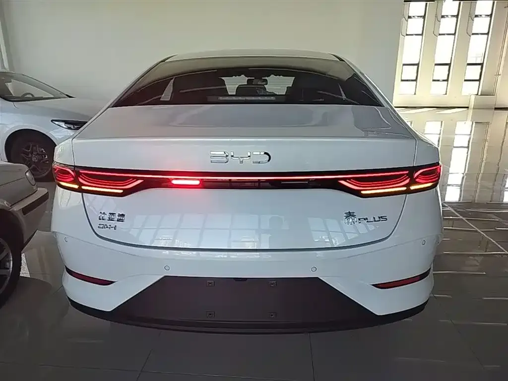 BYD Qin PLUS — фото 3