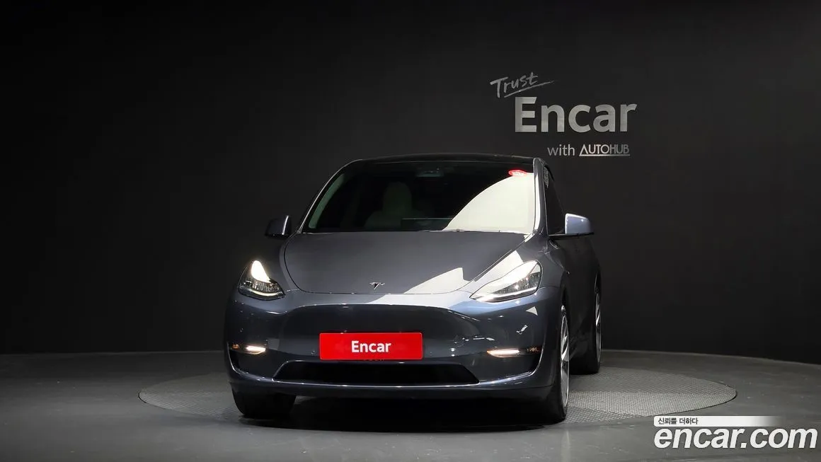 Tesla Model Y — фото 6