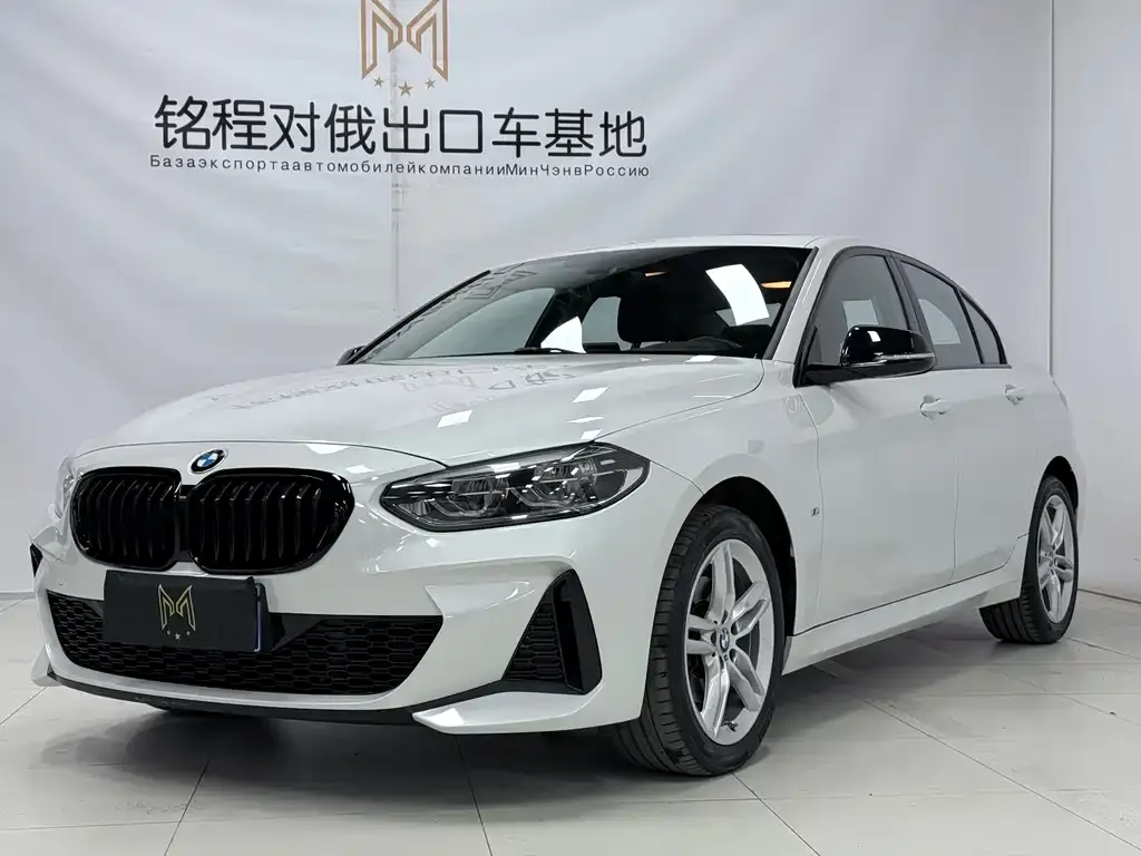 BMW 1 Series — фото 1