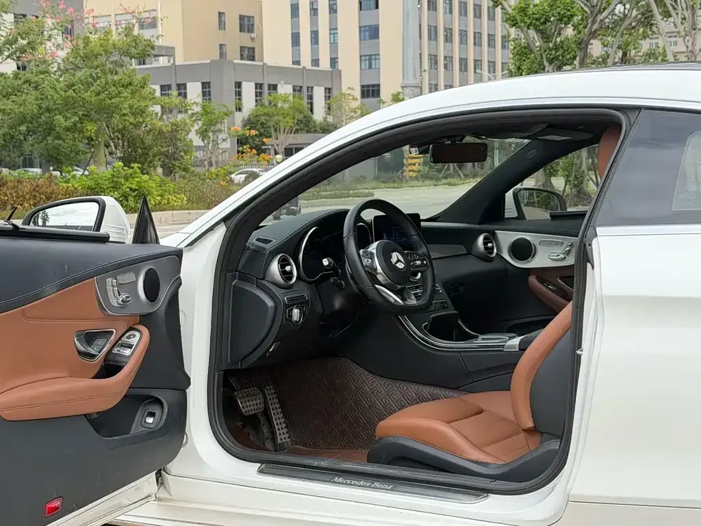 Mercedes-Benz C-Class (Import) — фото 3