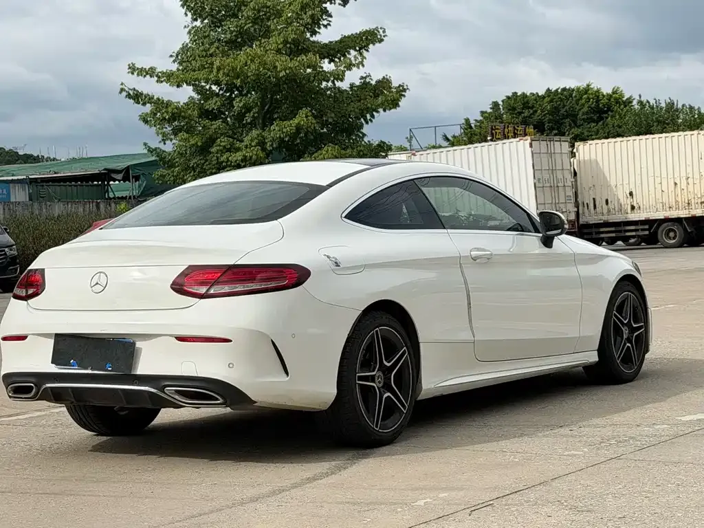 Mercedes-Benz C-Class (Import) — фото 2