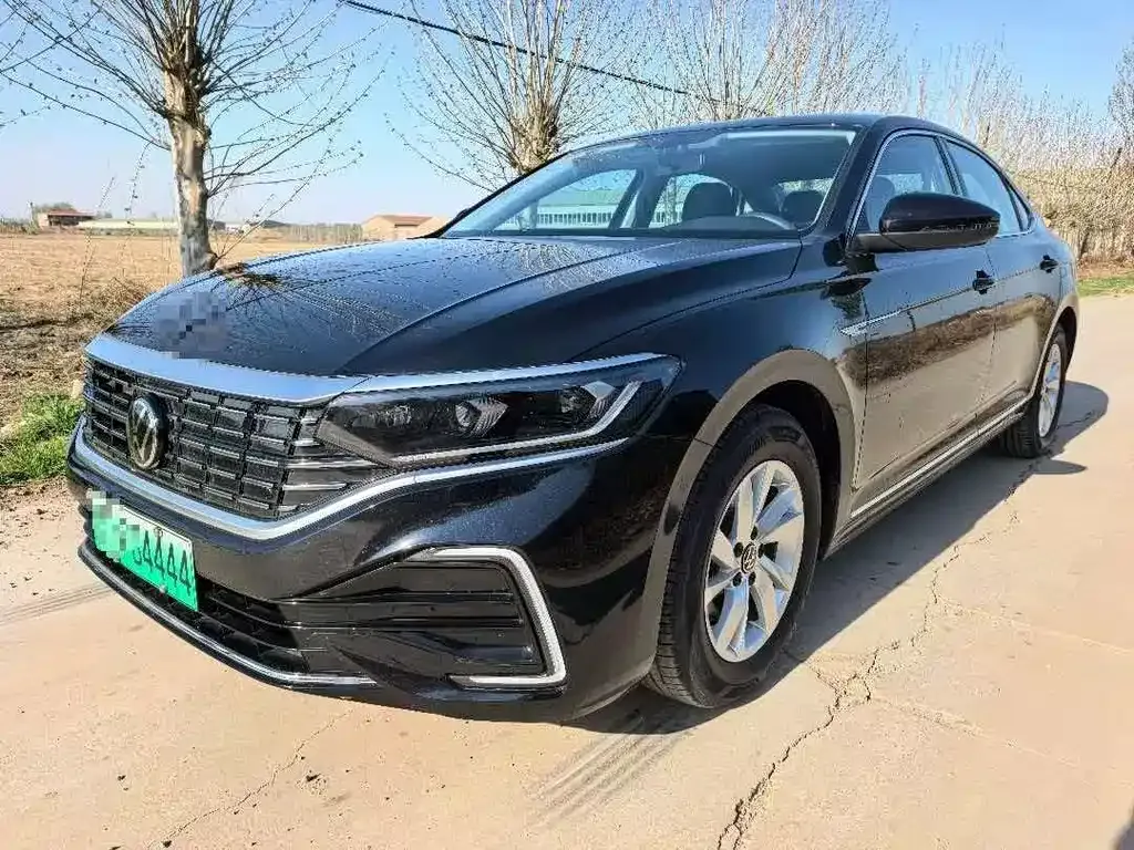 Volkswagen Passat New Energy