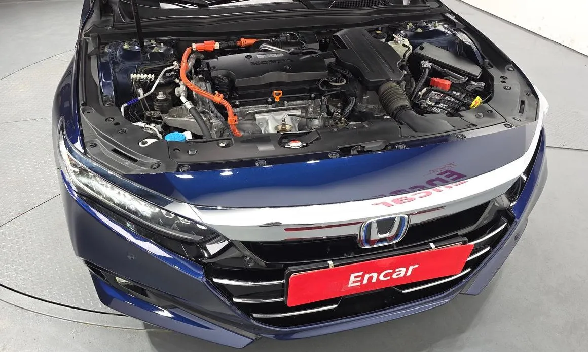 Honda Accord — фото 6