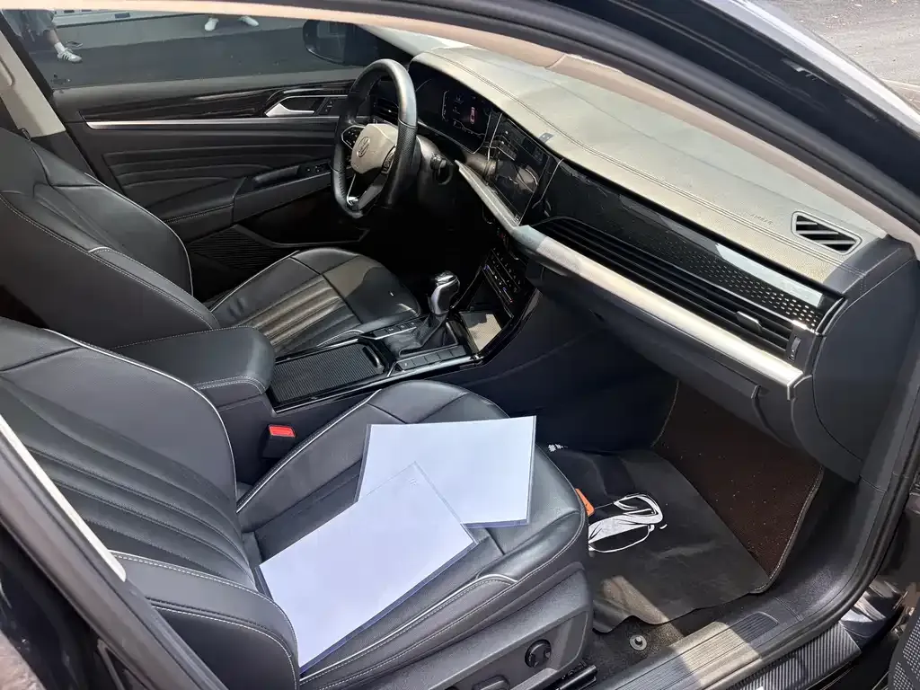 Volkswagen Passat — фото 7