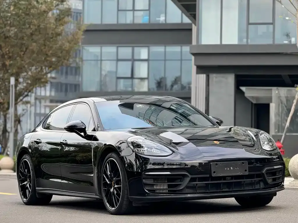 Porsche Panamera — фото 4