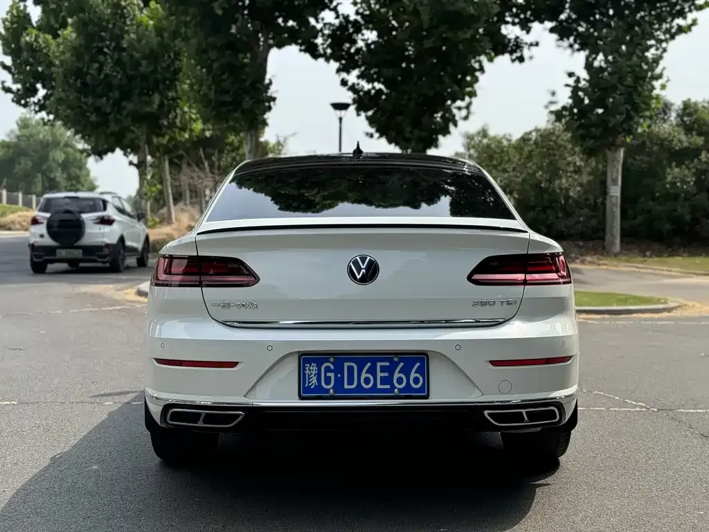 Volkswagen CC — фото 9