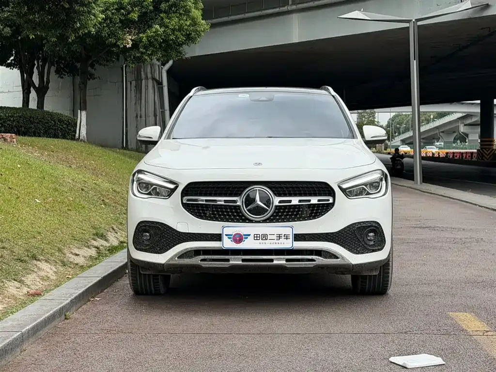 Mercedes-Benz GLA — фото 7