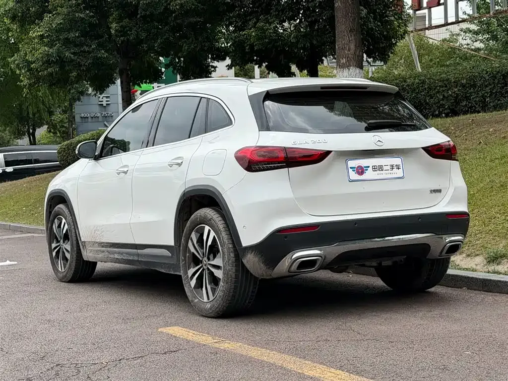 Mercedes-Benz GLA — фото 10