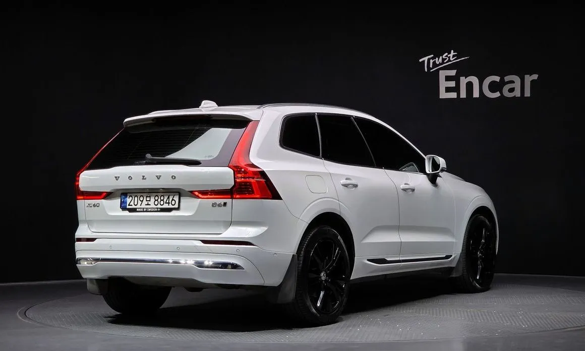 Volvo XC60 2023 из KR, фото 2