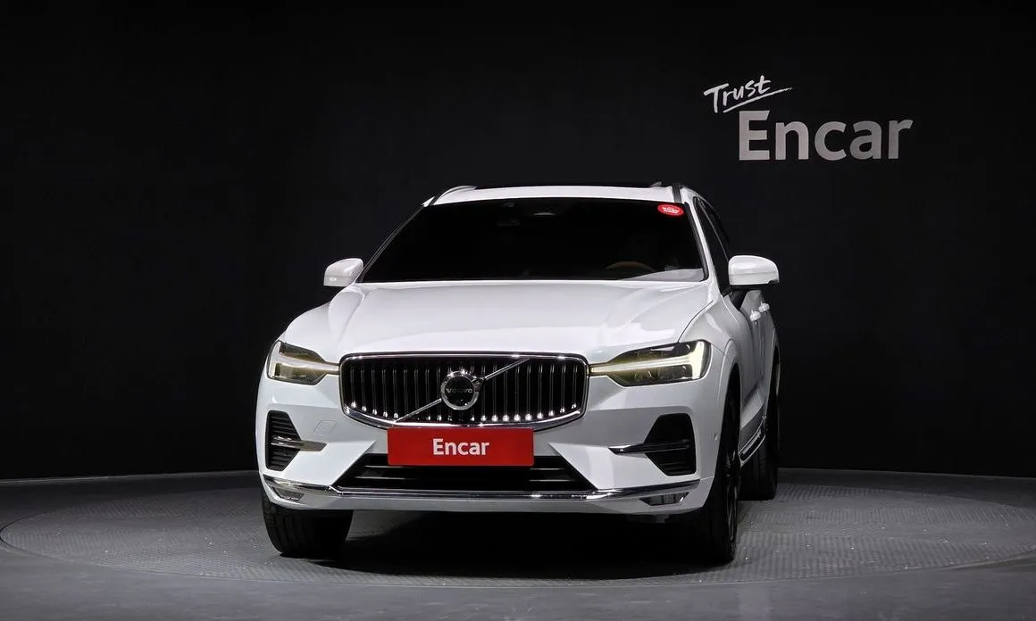 Volvo XC60 2023 из KR, фото 4