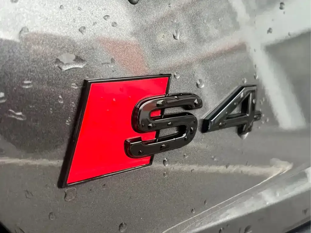 Audi S4 — фото 5