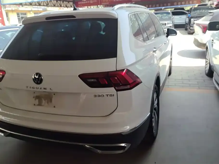Volkswagen Tiguan L — фото 4