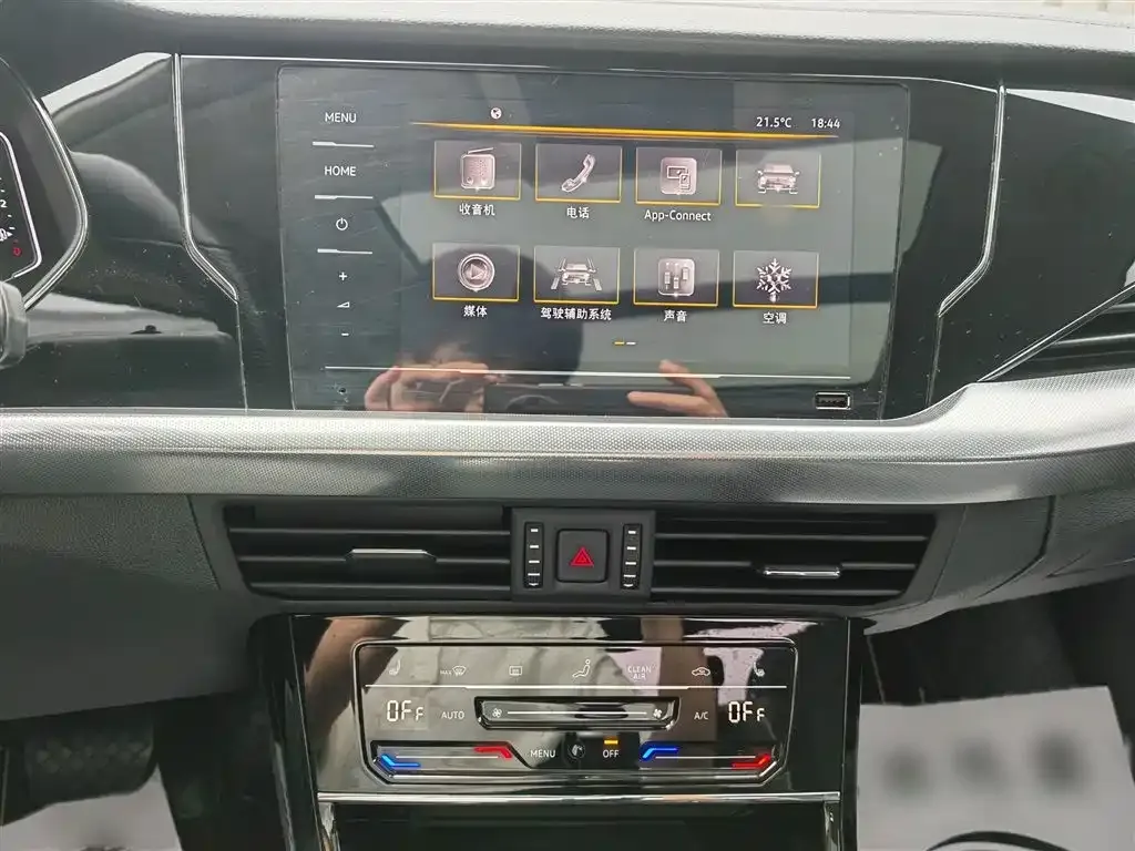 Volkswagen Passat — фото 7